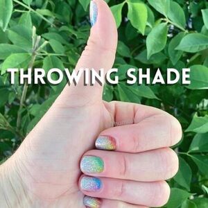 Throwing Shade-Color Street